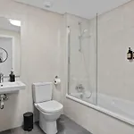 Wellingtonia Luxury